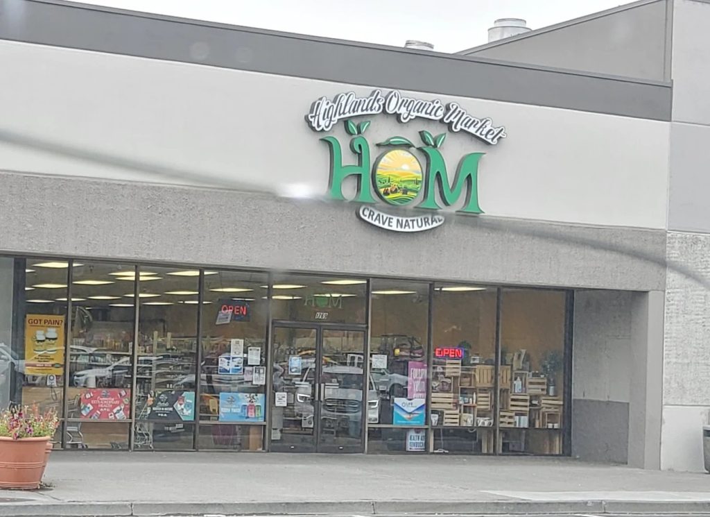 Highlands Organic Market in Richland, WA